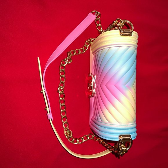 Crossbody 🩷 NWT - Picture 4 of 4